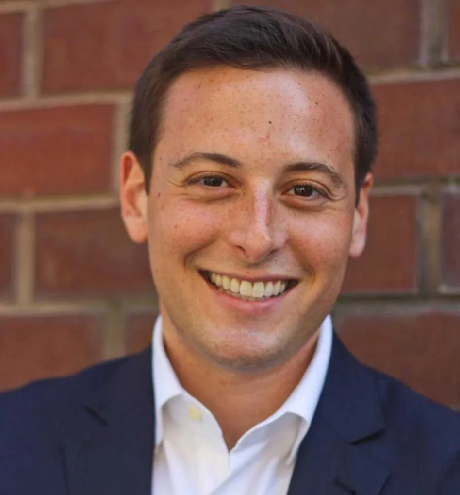 Alexander Hertel-Fernandez headshot