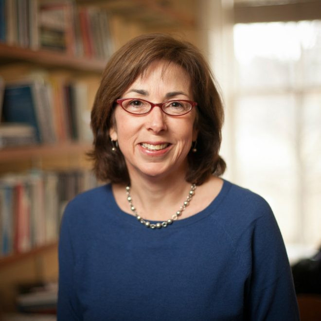 Suzanne	Mettler Headshot